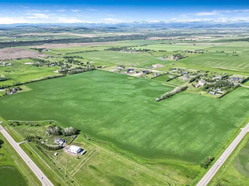 338165 Hwy 549 W Rural Foothills County AB T1S 2Z3