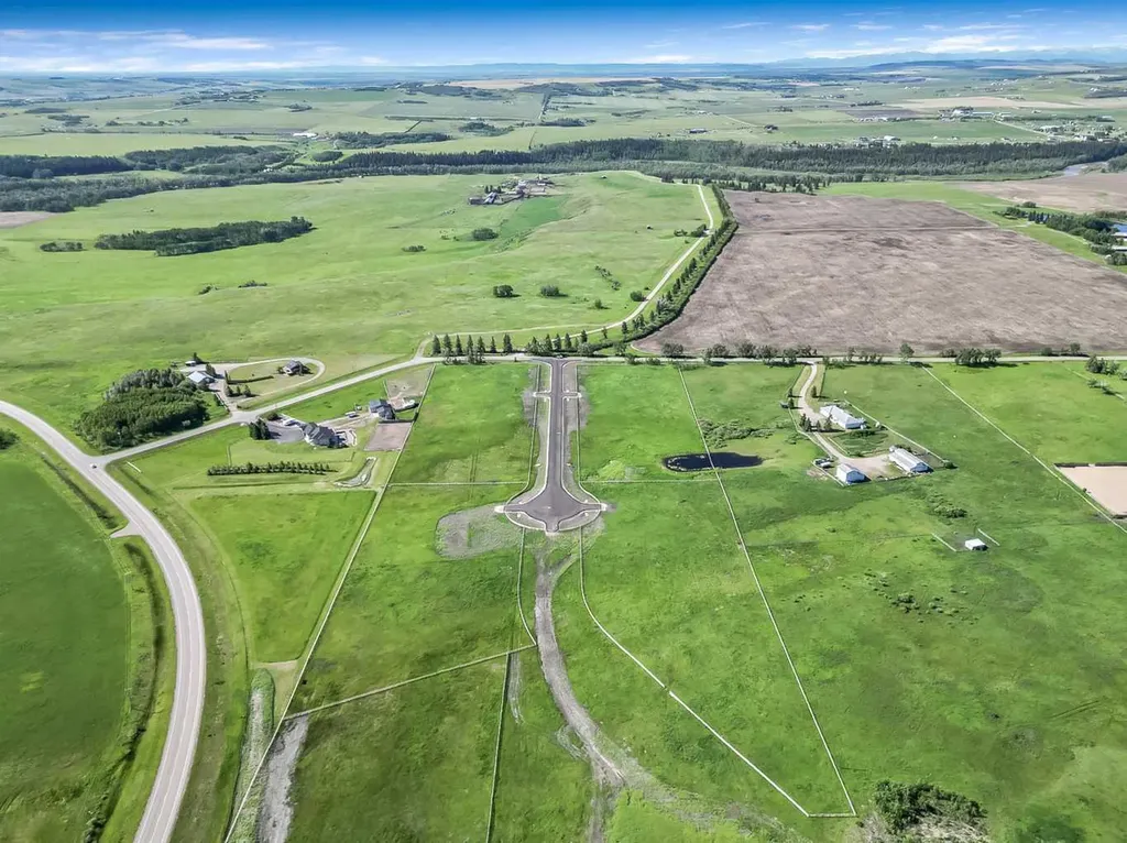 338165 Hwy 549 W Rural Foothills County AB T1S 2Z3