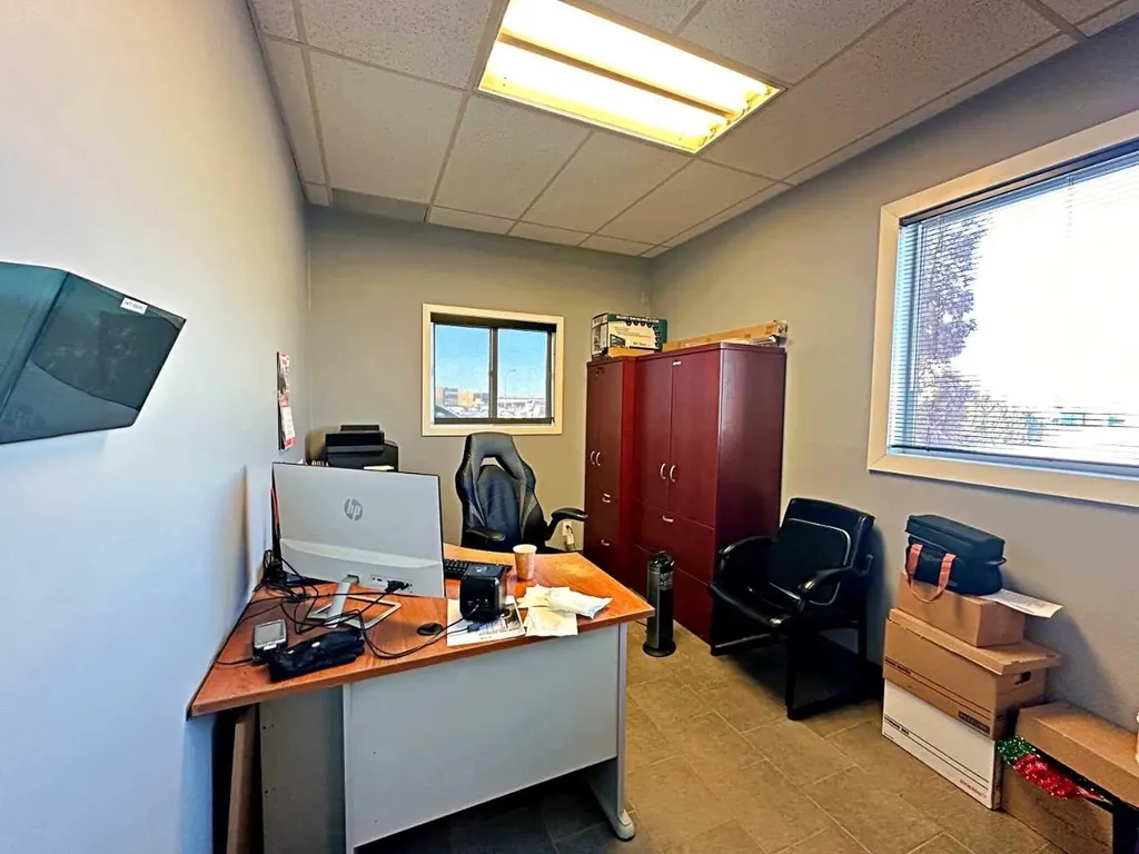 145 Macdonald Crescent Fort Mcmurray AB T9H 4B3
