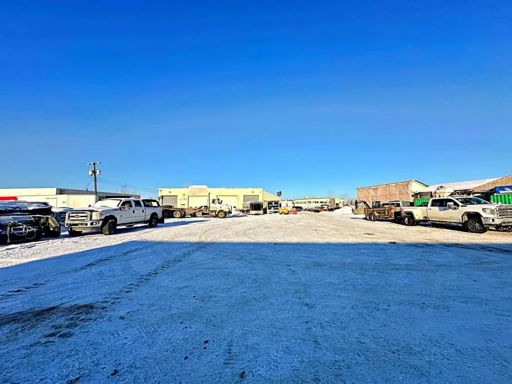 145 Macdonald Crescent Fort Mcmurray AB T9H 4B3