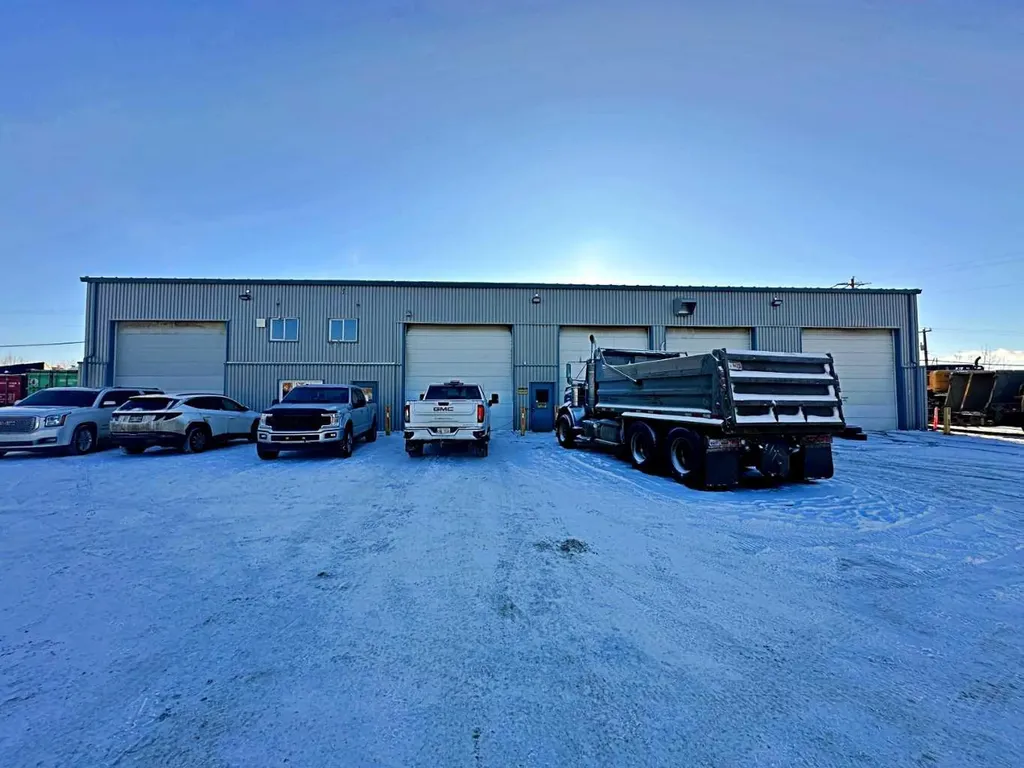 145 Macdonald Crescent Fort Mcmurray AB T9H 4B3