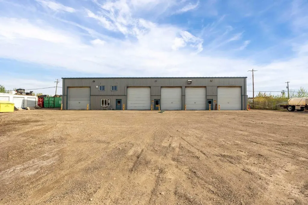 145 Macdonald Crescent Fort Mcmurray AB T9H 4B3