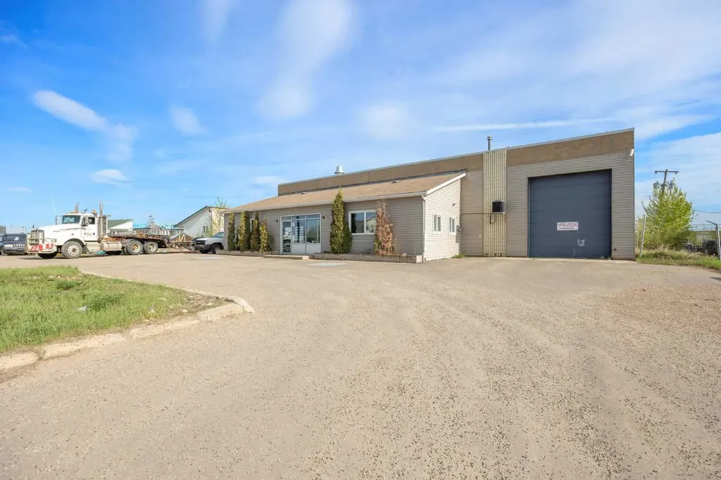 145 Macdonald Crescent Fort Mcmurray AB T9H 4B3