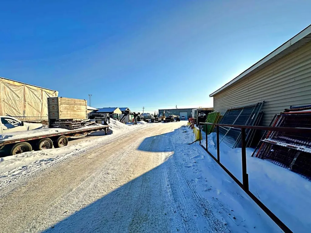 145 Macdonald Crescent Fort Mcmurray AB T9H 4B3