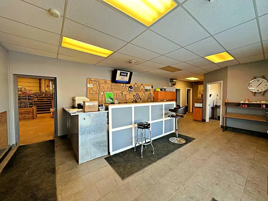 145 Macdonald Crescent Fort Mcmurray AB T9H 4B3
