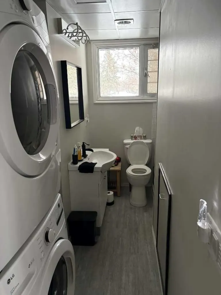 43182 Range Road 214 Rural Camrose County AB T0B 1M0