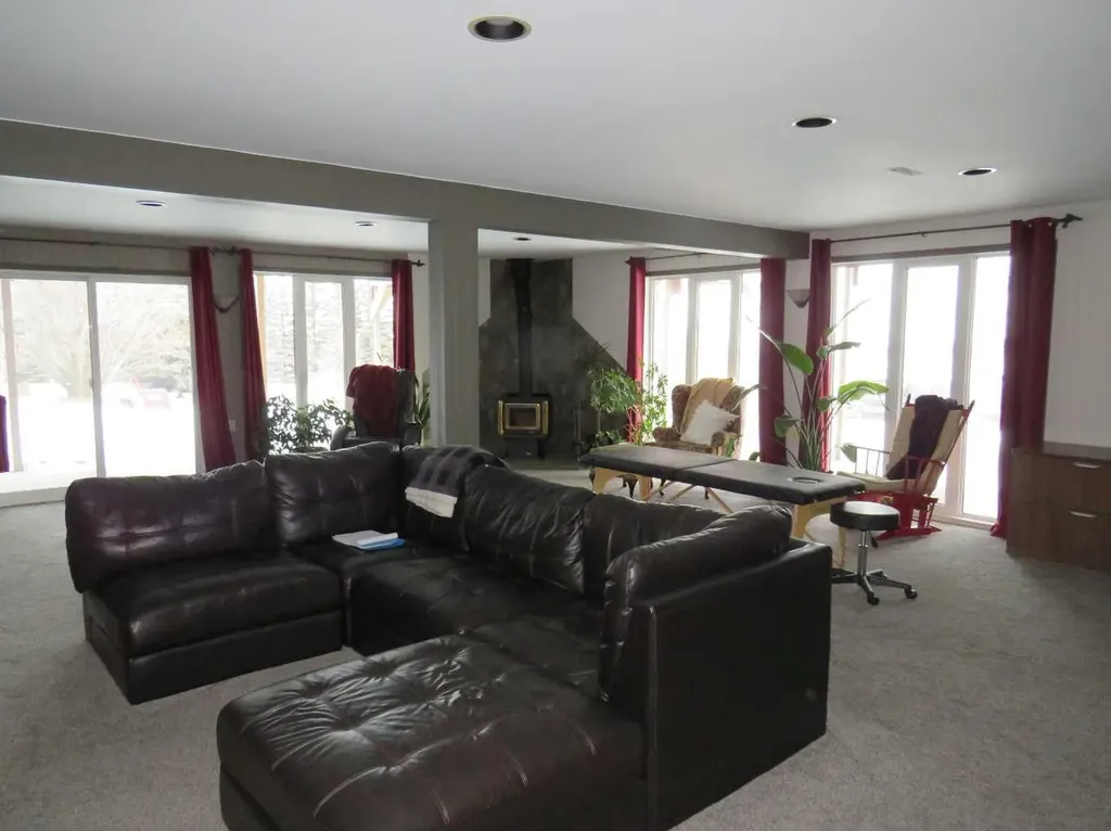 2025 Twp Road 400 Rural Lacombe County AB T0C 0J0
