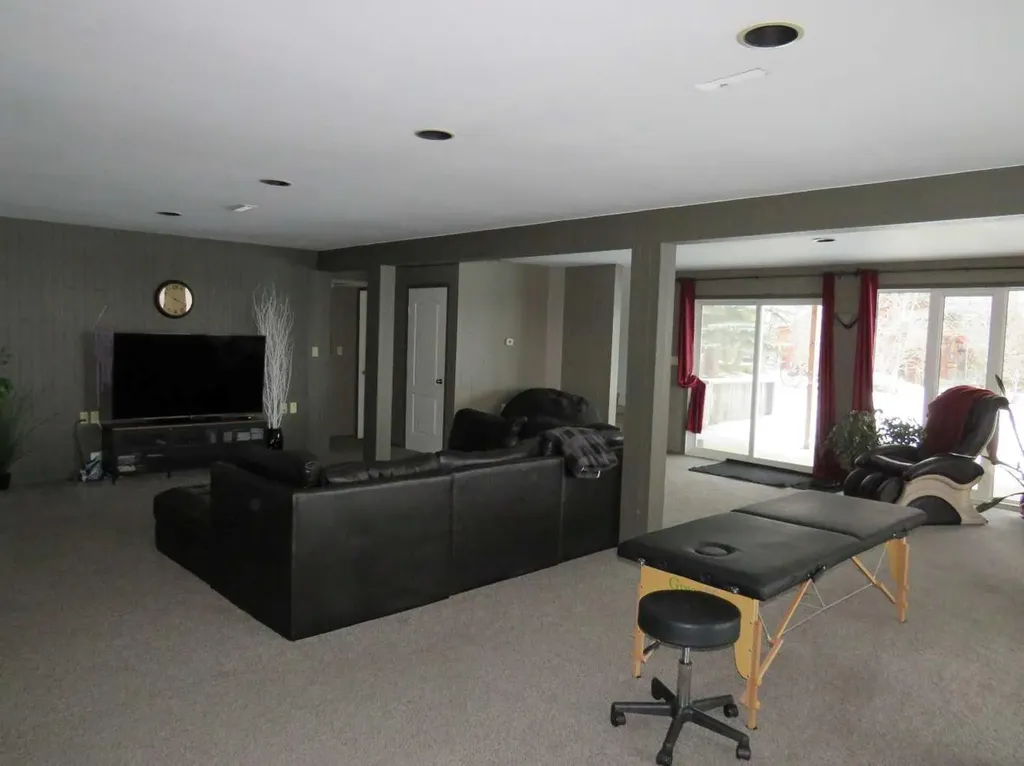 2025 Twp Road 400 Rural Lacombe County AB T0C 0J0