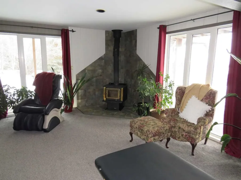 2025 Twp Road 400 Rural Lacombe County AB T0C 0J0