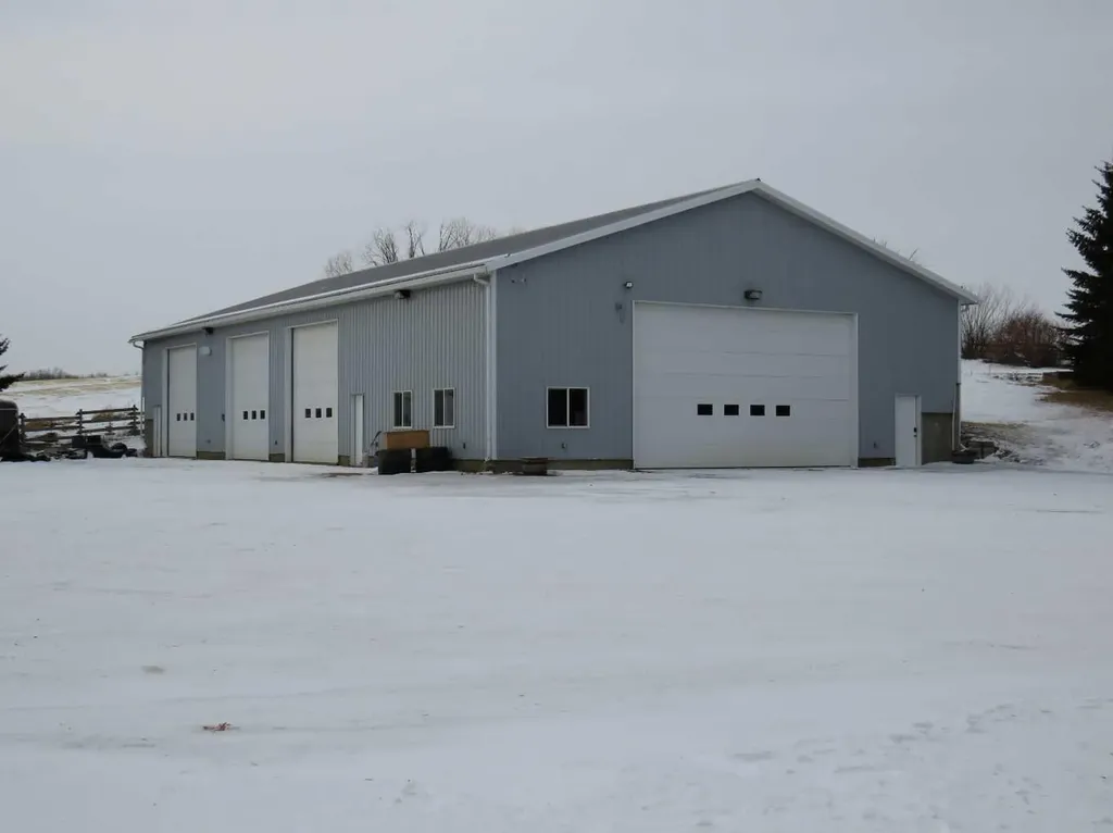 2025 Twp Road 400 Rural Lacombe County AB T0C 0J0