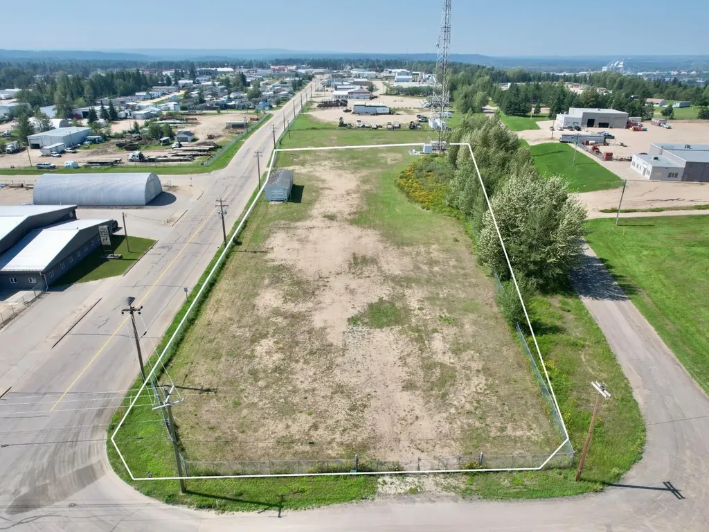 3766 41 Avenue Whitecourt AB T7S 1N9