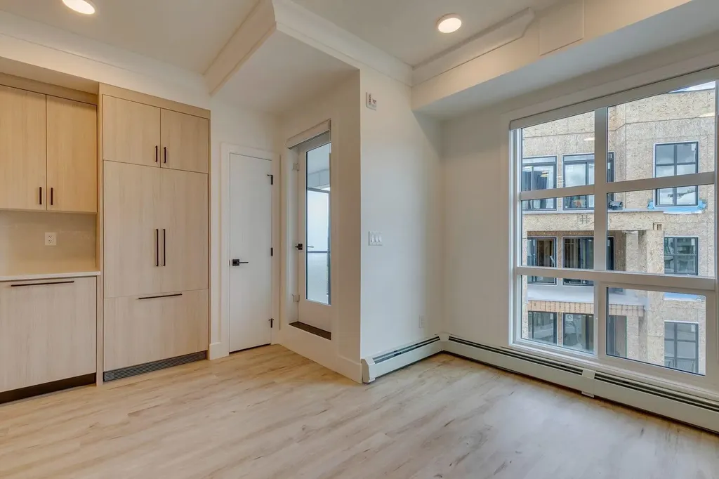 4270 Norford Avenue NW Calgary AB T3B 6P8