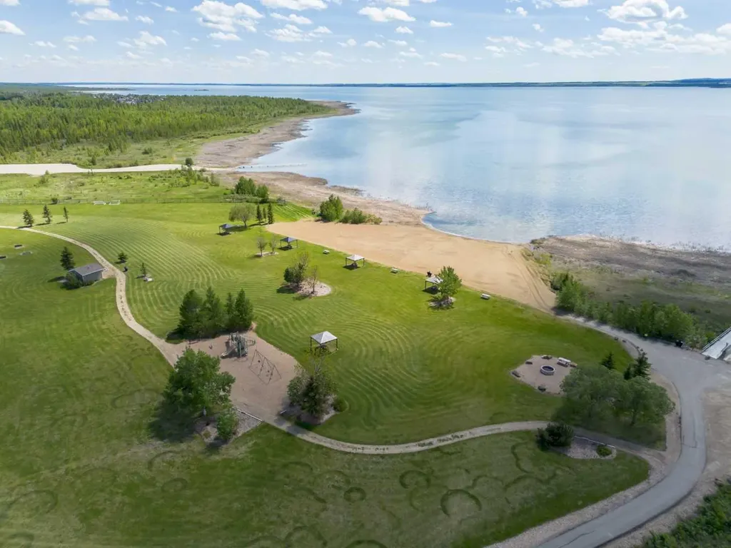 10042 Township Road 422 Rural Ponoka County AB T4J 1V9