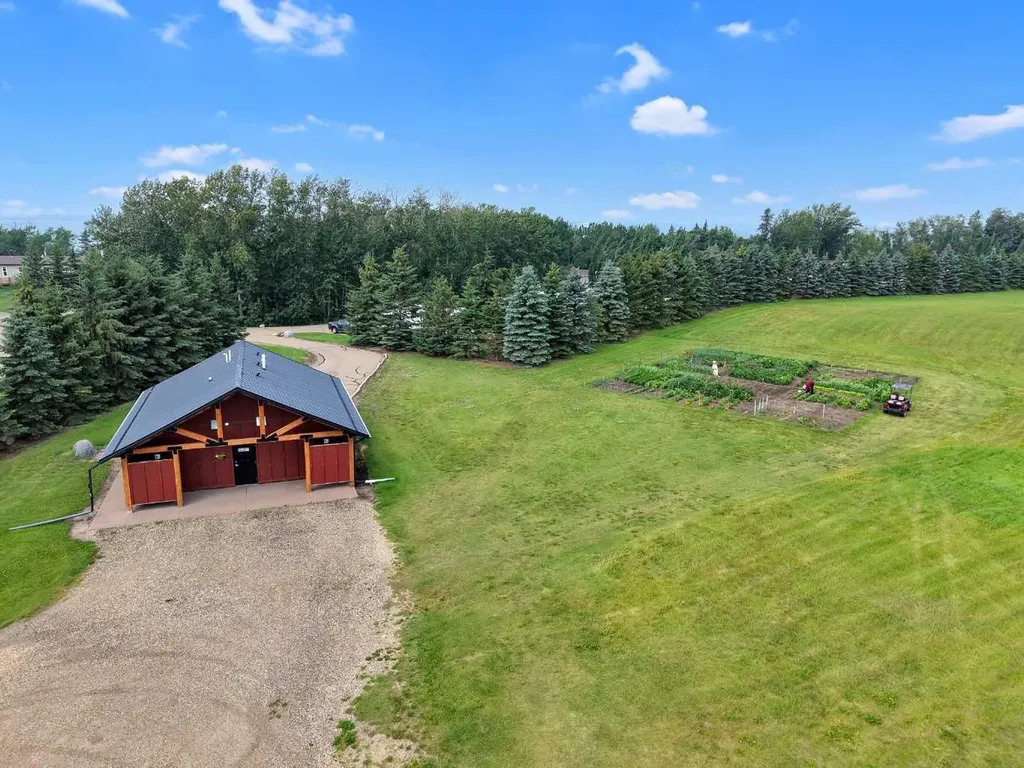 41310 Range Road 282 Rural Lacombe County AB T4L 2N3