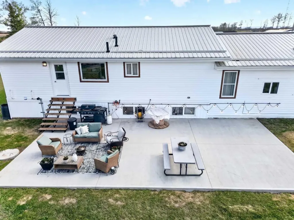 106157 Range Road 142 Rural Mackenzie County AB T0H 2H0