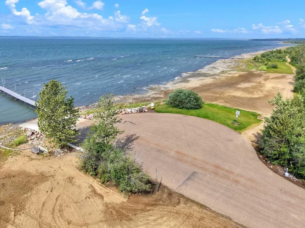 41310 Range Road 282 Rural Lacombe County AB T4L 2N3