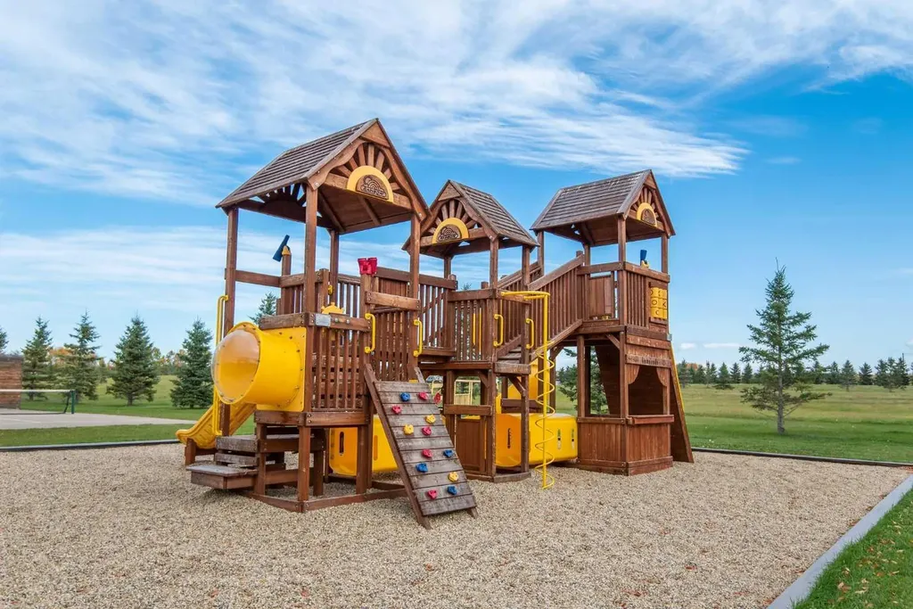 41310 Range Road 282 Rural Lacombe County AB T4L 2N3