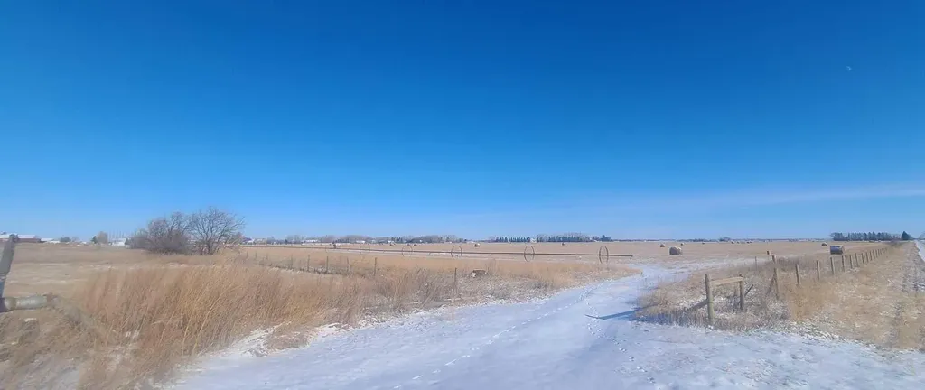 24 213032 Twp Road 94 Rural Lethbridge County AB T1J 5R2