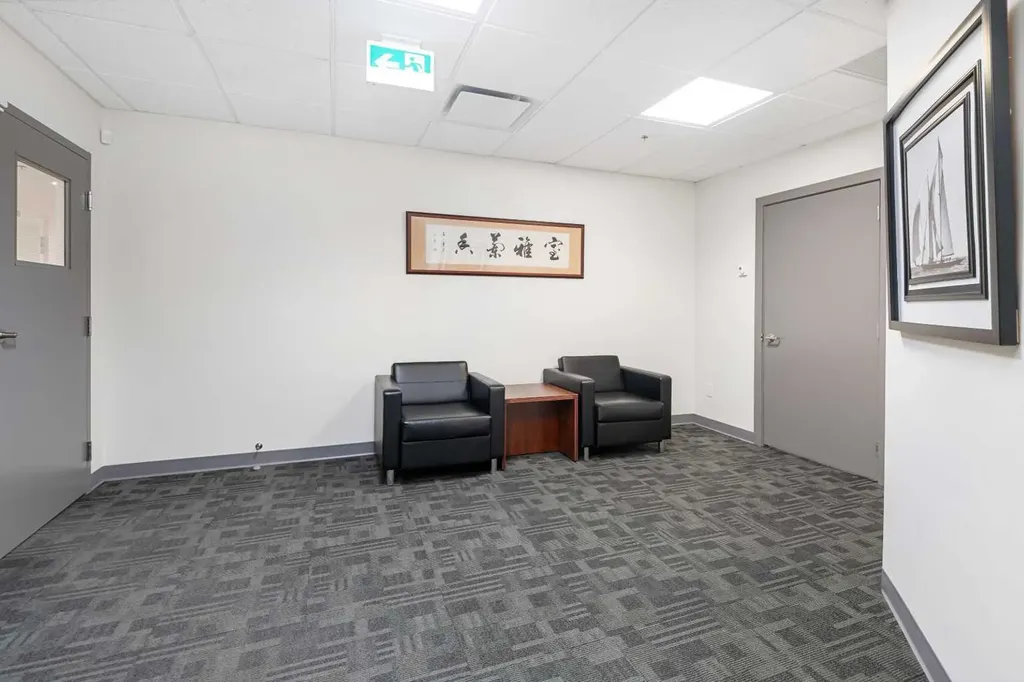 634 6 Avenue SW Calgary AB T2P 0S4