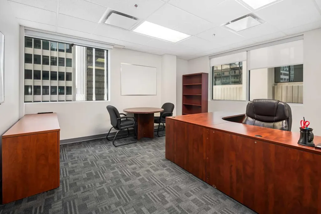 634 6 Avenue SW Calgary AB T2P 0S4