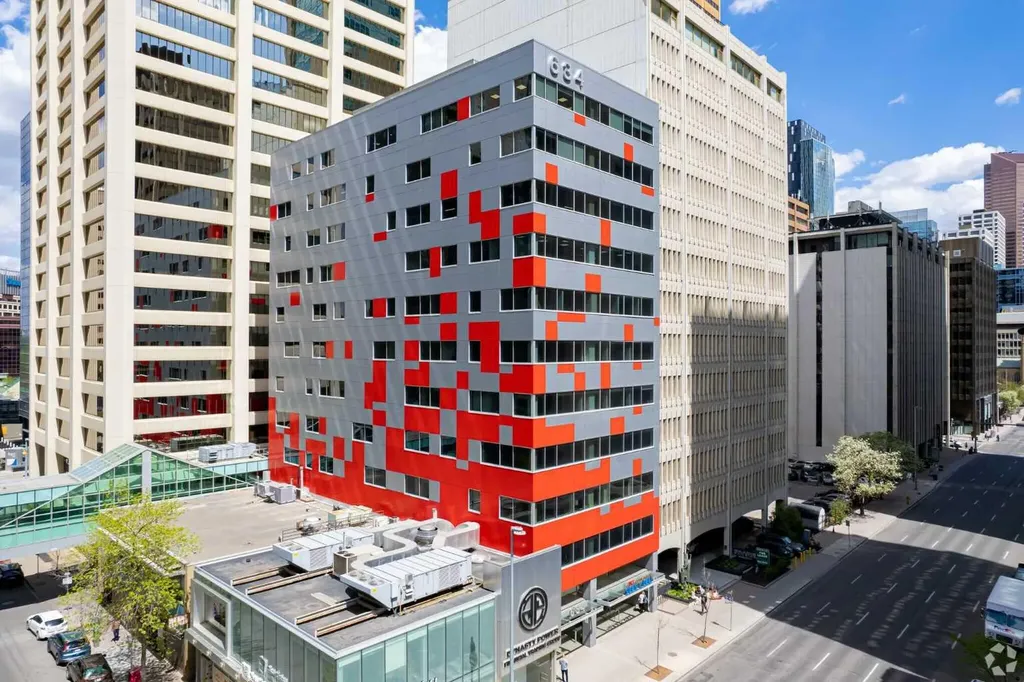 634 6 Avenue SW Calgary AB T2P 0S4