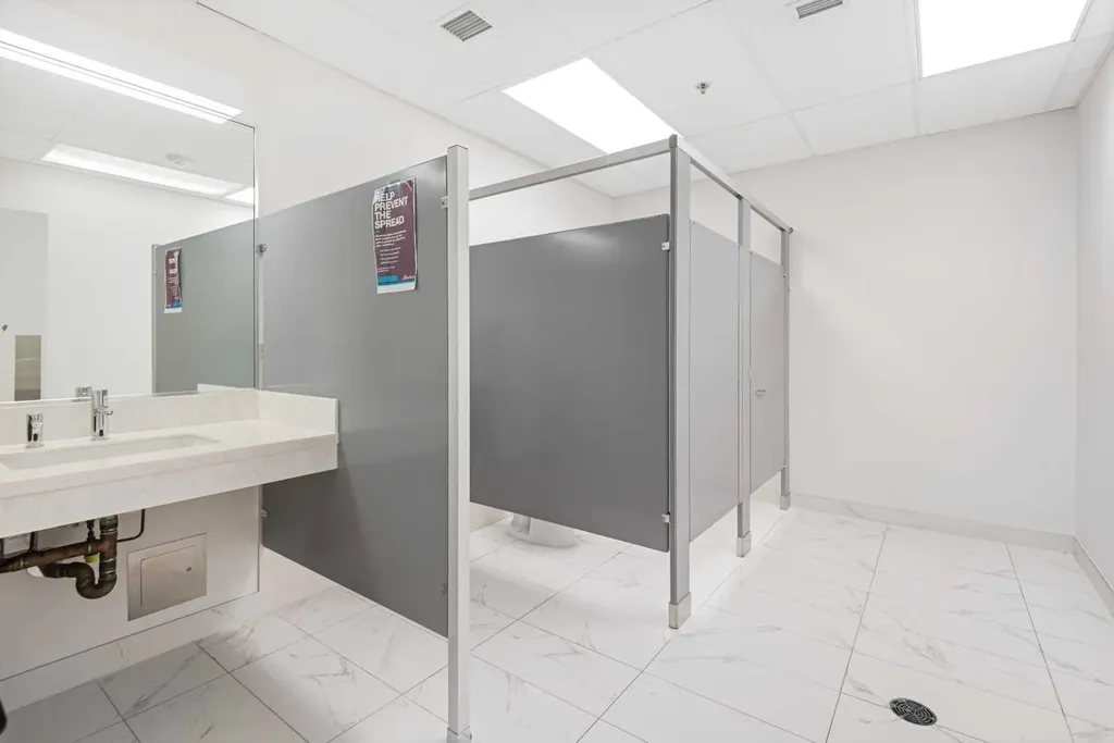 634 6 Avenue SW Calgary AB T2P 0S4