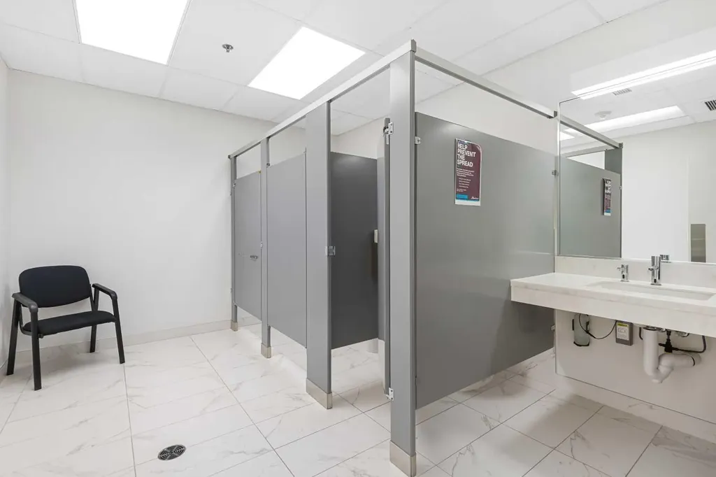 634 6 Avenue SW Calgary AB T2P 0S4