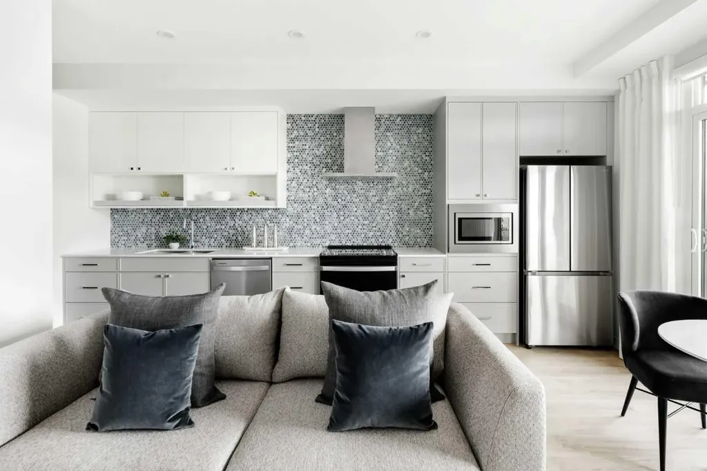 430 Sage Hill Road NW Calgary AB T3R 2J9