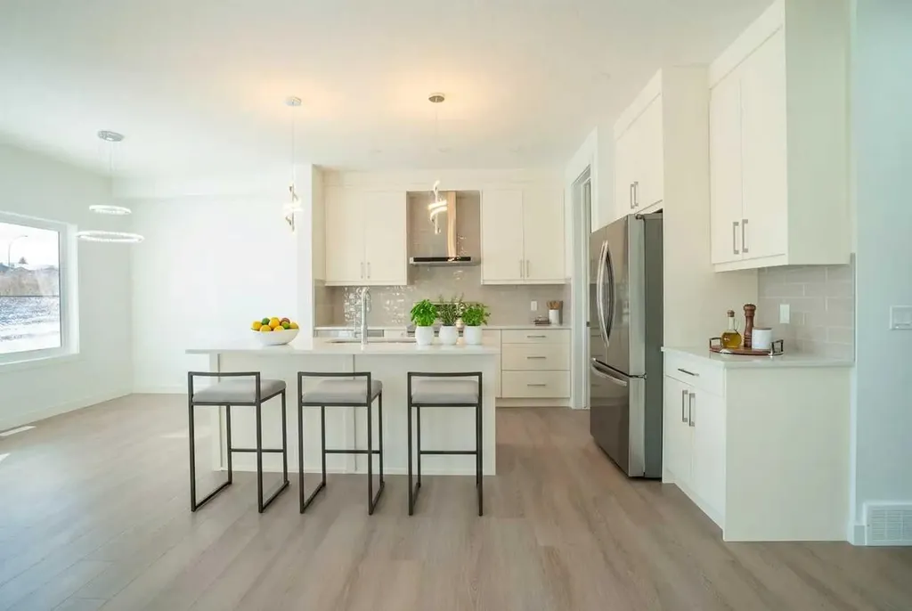 212 Lakewood Crescent Strathmore AB T0J 1Y0