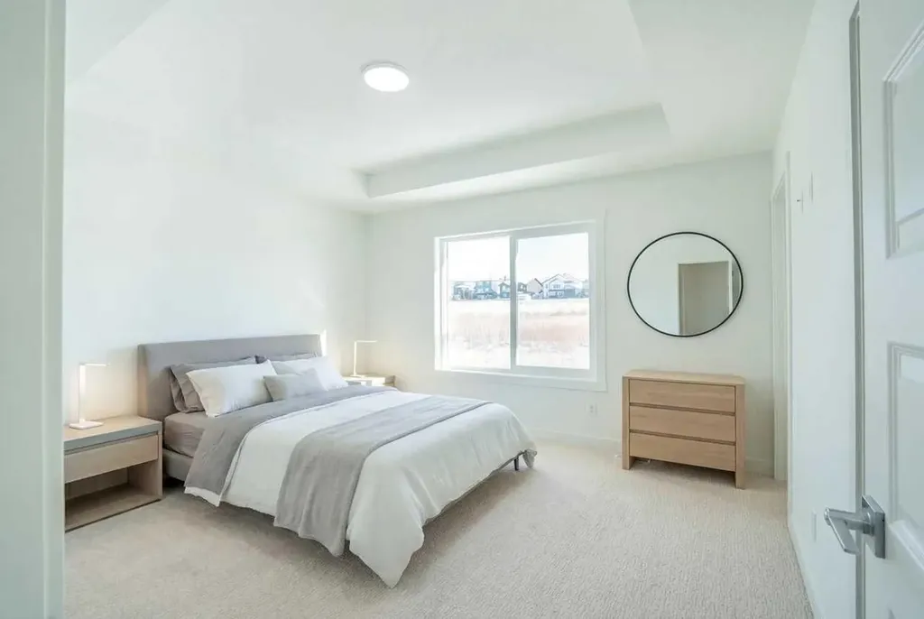 212 Lakewood Crescent Strathmore AB T0J 1Y0