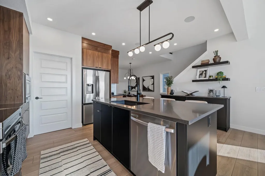 61 Keystone Creek Terrace Calgary AB T3P 0T2