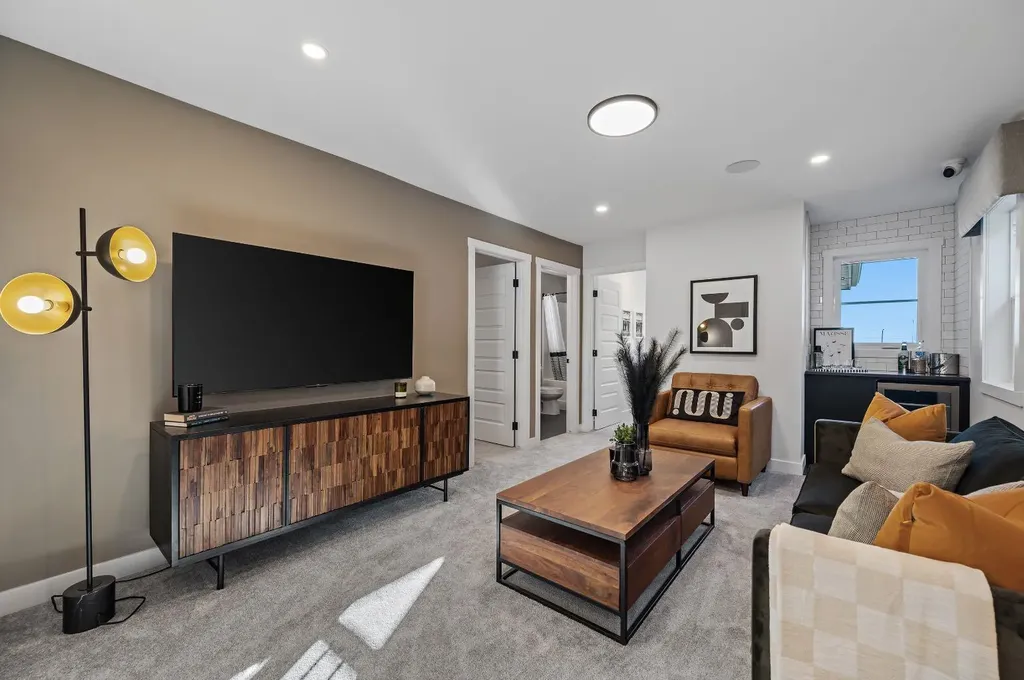 61 Keystone Creek Terrace Calgary AB T3P 0T2