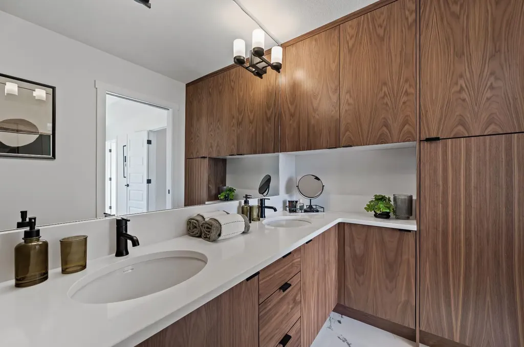 61 Keystone Creek Terrace Calgary AB T3P 0T2