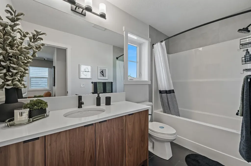 61 Keystone Creek Terrace Calgary AB T3P 0T2