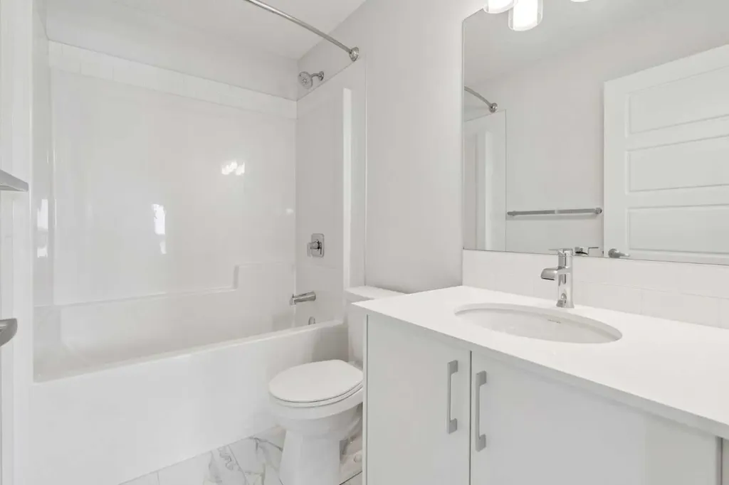 54 Evanscrest Manor NW Calgary AB T3P2A3