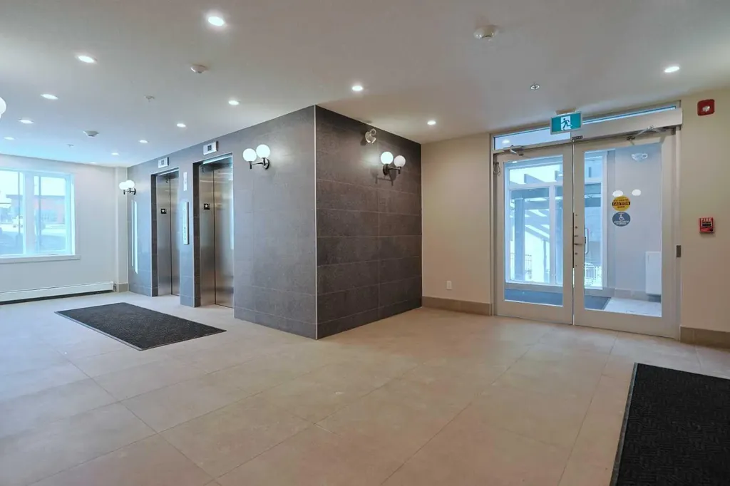 138 Sage Valley Common NW Calgary AB T3R 1X7