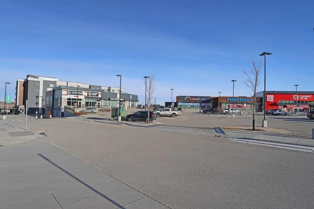 138 Sage Valley Common NW Calgary AB T3R 1X7