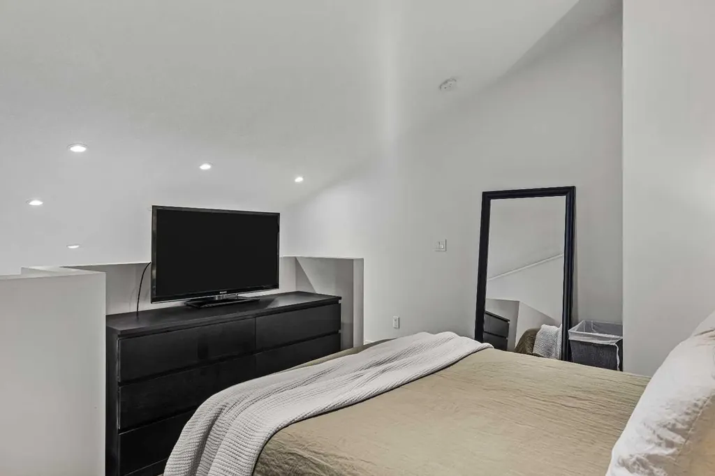 1 Industrial Place Canmore AB T1W1Y1