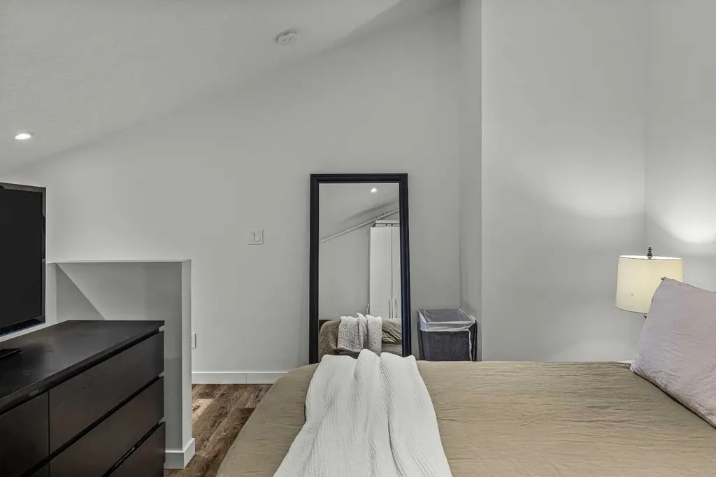 1 Industrial Place Canmore AB T1W1Y1