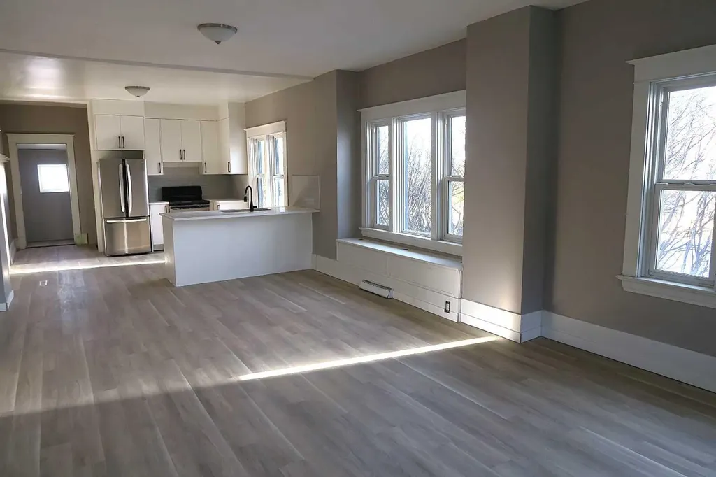 407 4 Avenue Gleichen AB T2K 0K4