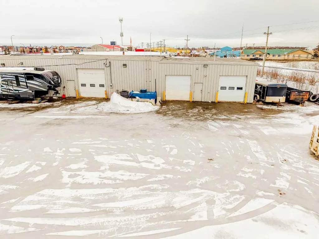9602 108 Street Grande Prairie AB T8V 4E1