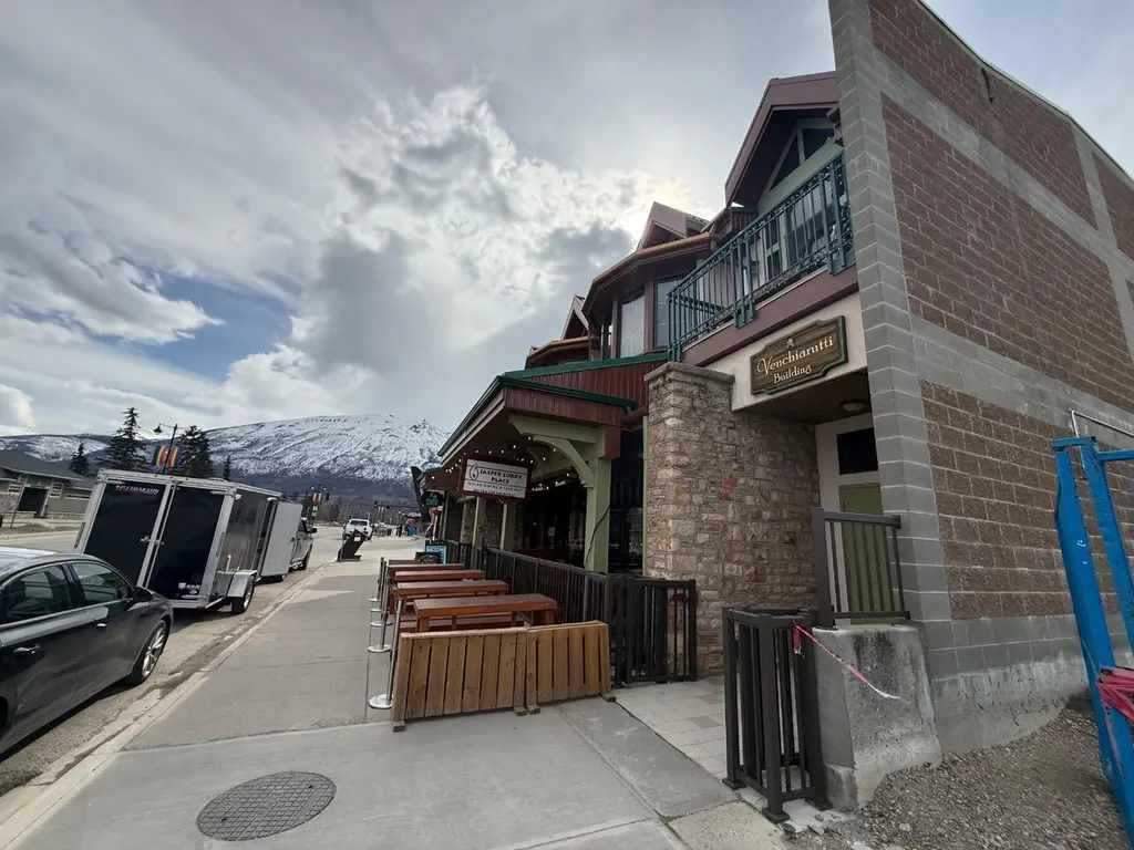 630 Connaught Drive Jasper AB T0E1E0