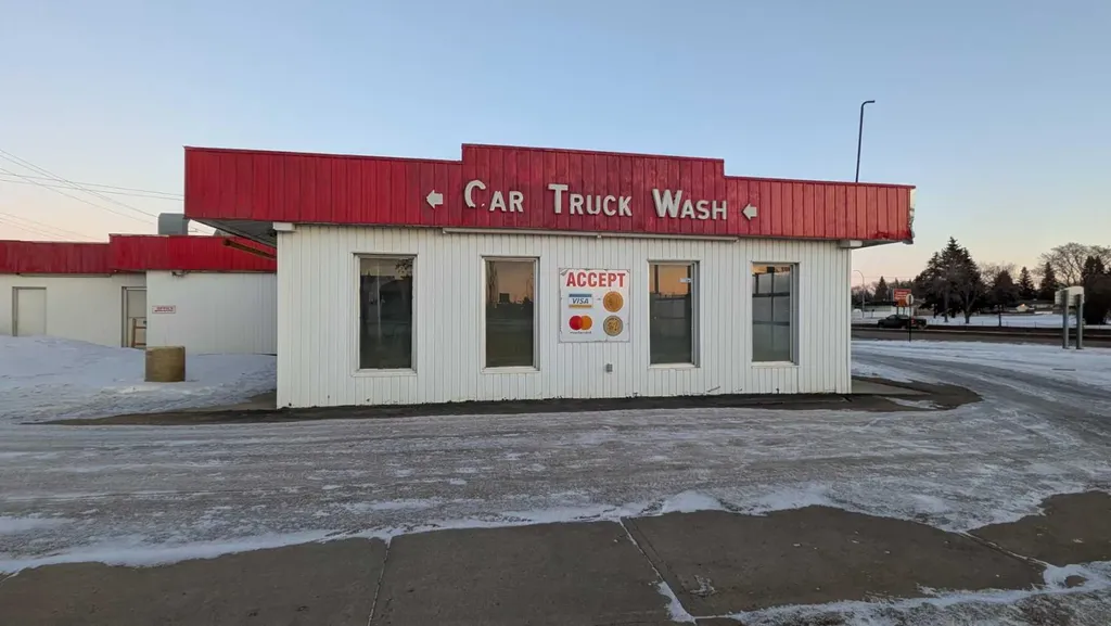 6124 48 Avenue Camrose AB T4V 0K5
