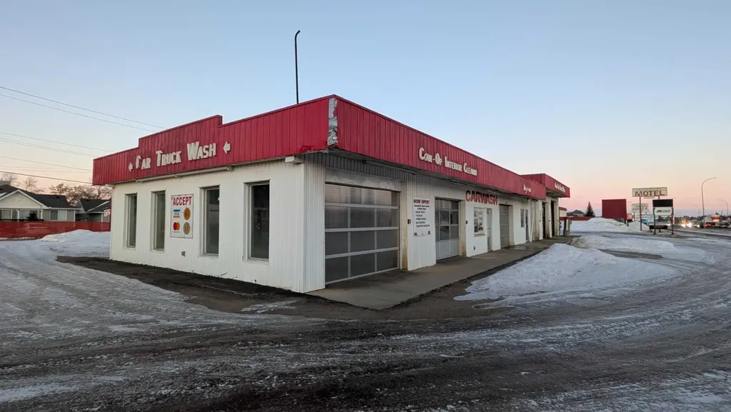 6124 48 Avenue Camrose AB T4V 0K5