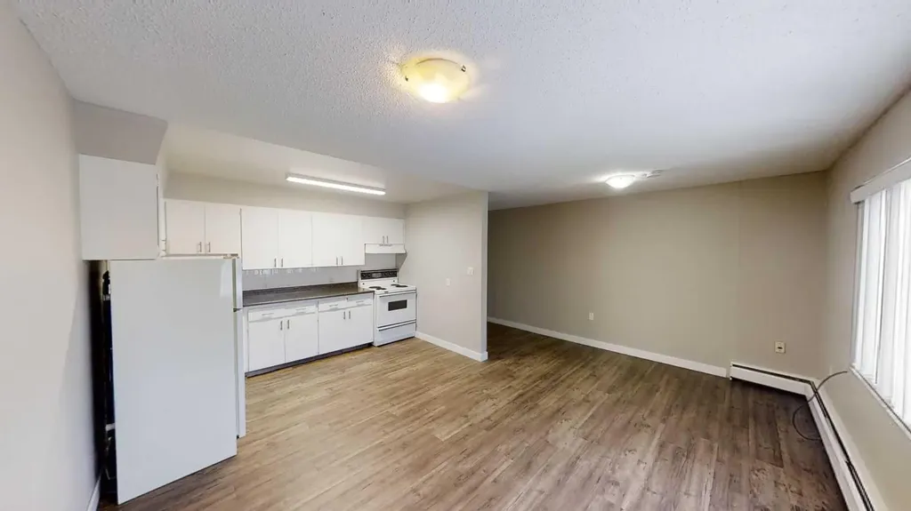 9926 105 Avenue Grande Prairie AB T8V1G9