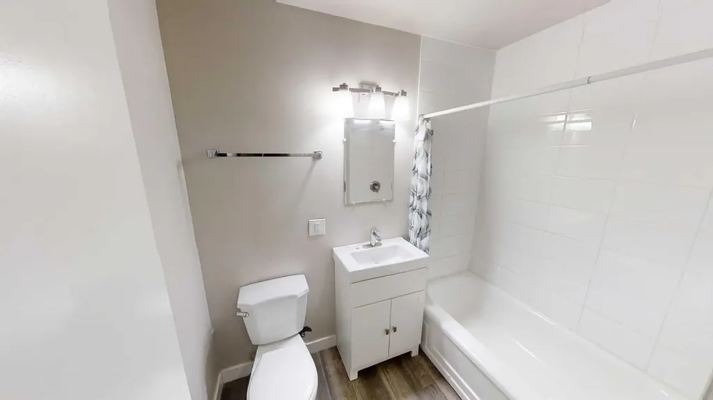9926 105 Avenue Grande Prairie AB T8V1G9