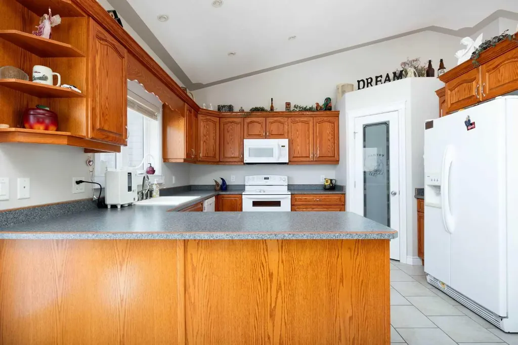 237 Trillium Road Fort Mcmurray AB T9K0H3