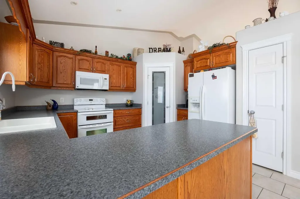 237 Trillium Road Fort Mcmurray AB T9K0H3