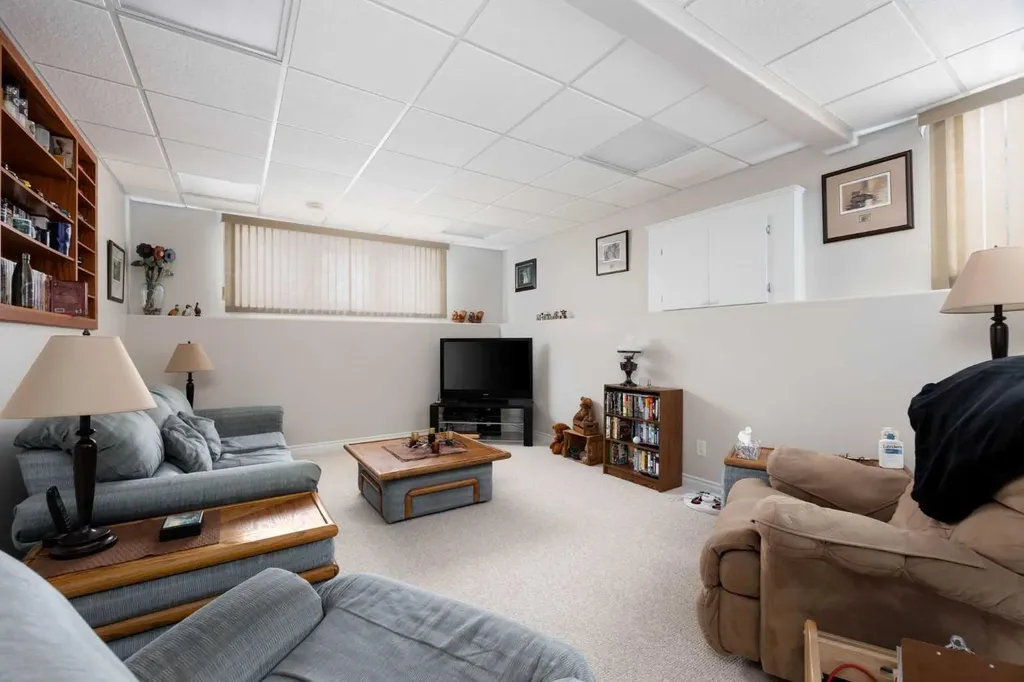 237 Trillium Road Fort Mcmurray AB T9K0H3