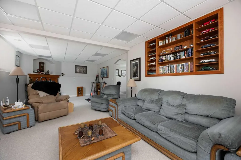 237 Trillium Road Fort Mcmurray AB T9K0H3
